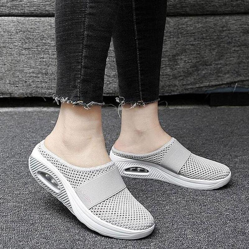 Women Mesh Lightweight Shoes Modern Clogs Female Air Cushion Sandals Thick Bottom Sneakers Air Cushion Slip-On Walking Shoes Breathable Casual Outdoor Walk Sneakers With Arch Support Stevvex