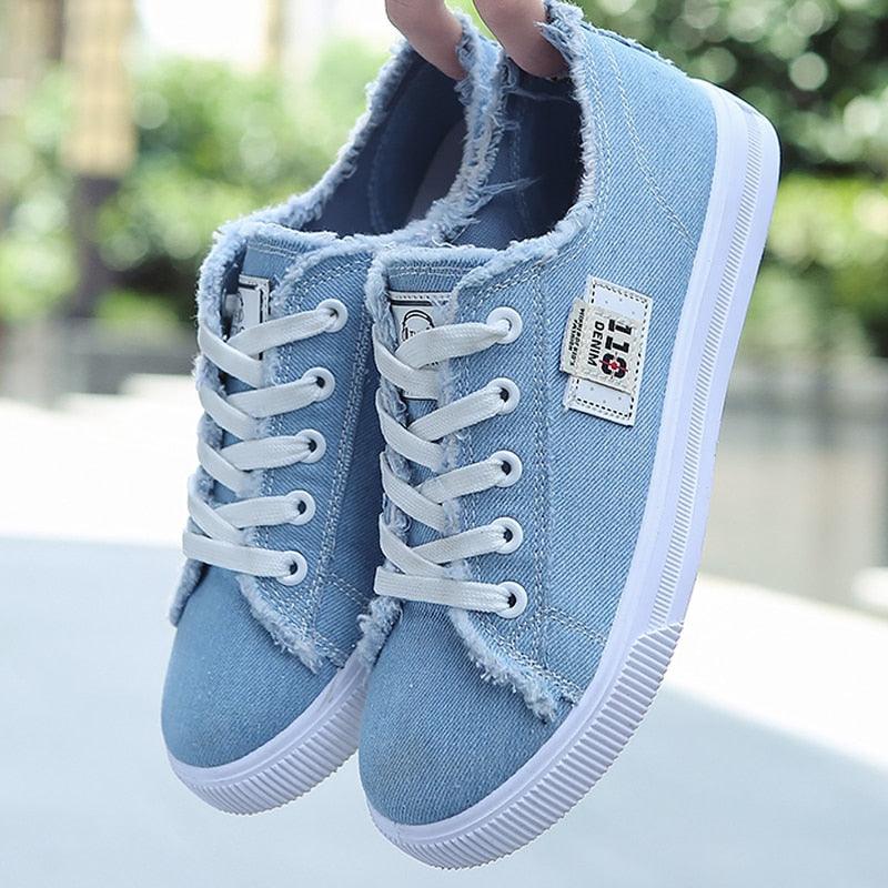 Women's Canvas Breathable Classic Summer Sneakers Lace-Up Shoes Casual Outdoor Men Sneakers Womens Canvas Sneakers Low Top Tennis White Shoes Stevvex