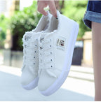 Women's Canvas Breathable Classic Summer Sneakers Lace-Up Shoes Casual Outdoor Men Sneakers Womens Canvas Sneakers Low Top Tennis White Shoes Stevvex