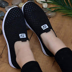 Women's Sneakers Espadrrilles Breathable Mesh Summer Shoes For Women Walking Solid Non Slip Casual Shoes Girls Tennis Slip On Sneakers Lightweight Comfortable Mesh Casual Sneakers Stevvex
