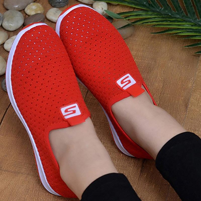 Women's Sneakers Espadrrilles Breathable Mesh Summer Shoes For Women Walking Solid Non Slip Casual Shoes Girls Tennis Slip On Sneakers Lightweight Comfortable Mesh Casual Sneakers Stevvex