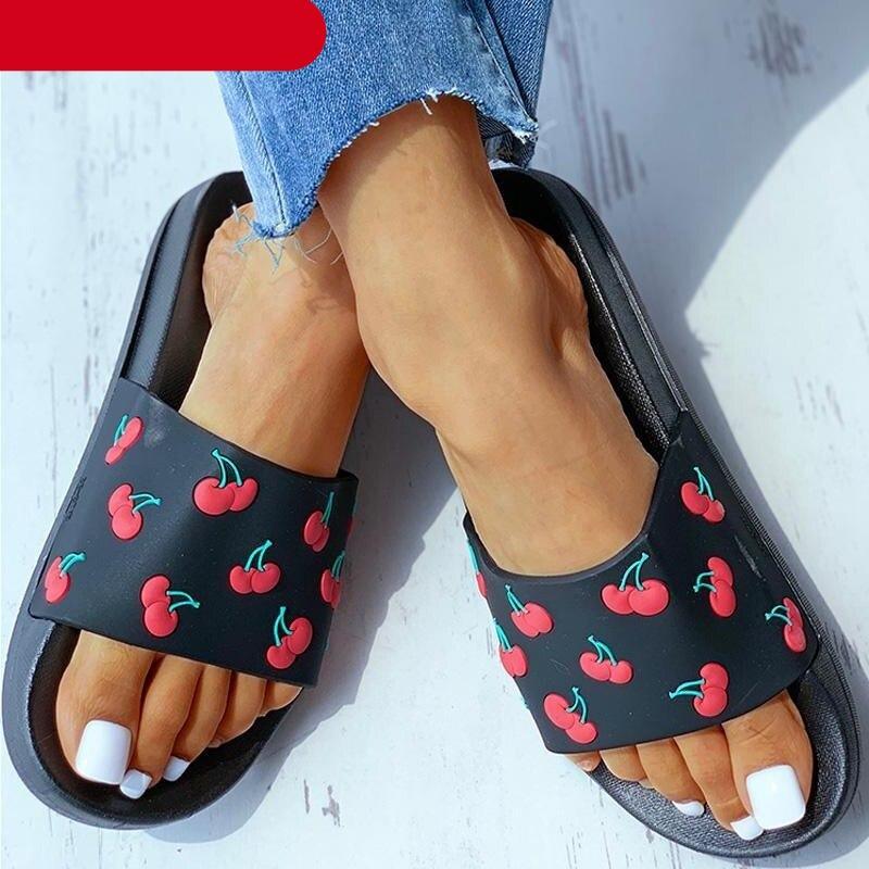Women's Summer Flip Flops Slippers Soft Slides Cherry Home Bathroom Non Slip Casual Beach Quick Drying Slide Sandal With Thick Sole Non-Slip Soft Shower Open Toe Slippers Stevvex