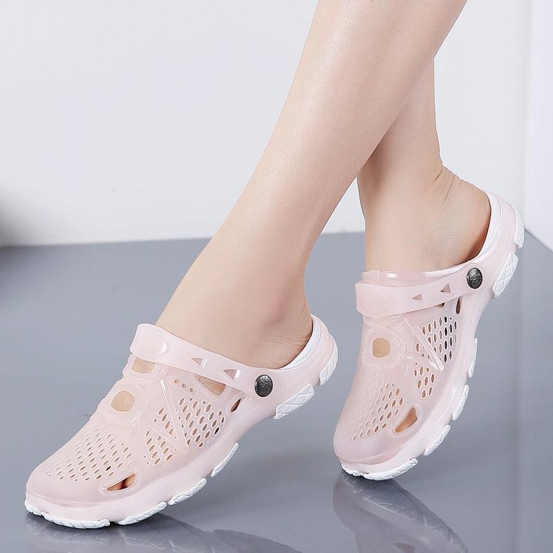 Women Sandals Summer Slippers New Women Outdoor Beach Casual Shoes Water Clogs Shoes Comfortable Slip-on Summer Beach Sandals For Women Stevvex