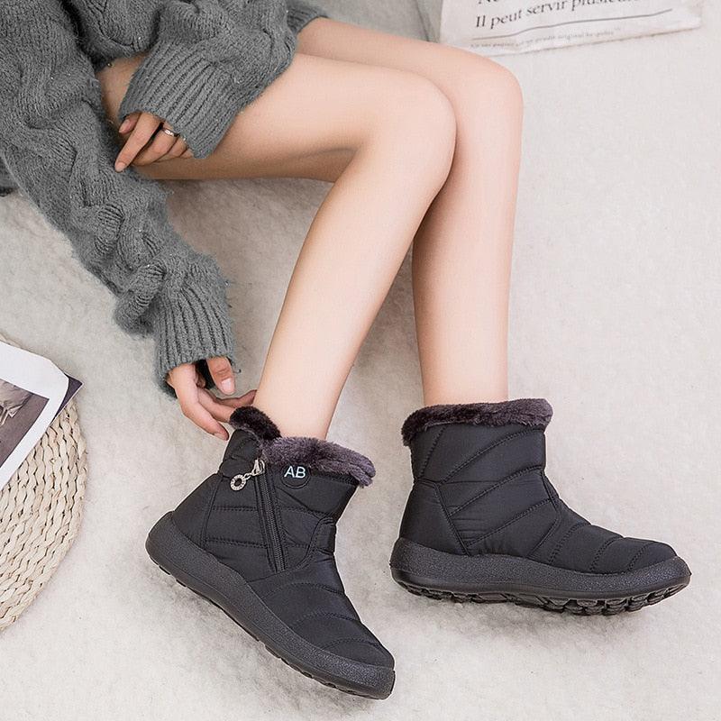 Women Snow Boots Warm Short Fur Plush Winter Ankle Boots Zip Comfort Warm Shoes Anti-Slip Fur Lined Ankle Short Boots Waterproof Slip On Outdoor Lightweight Shoes Stevvex