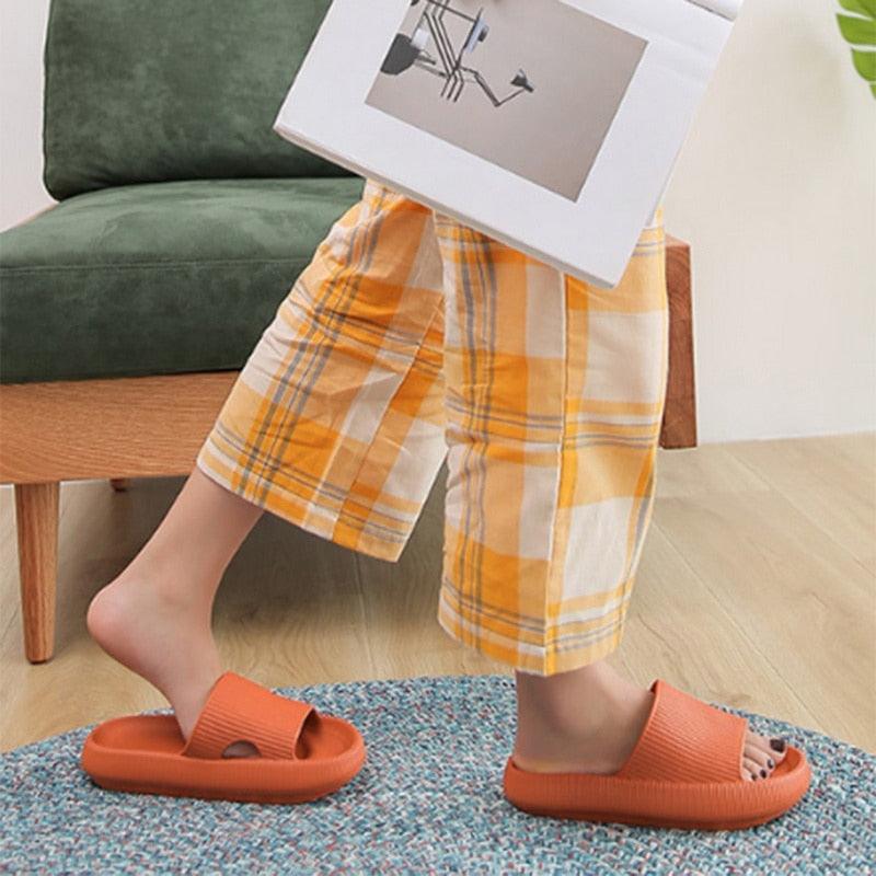 Women Thick Platform Slippers Summer Fashion EVA Soft Sole Beach Slide Sandals Open Toe Soft Home Shoes Non-Slip Soft Shower Spa Bath Pool Gym House Sandals For Indoor And Outdoor Stevvex
