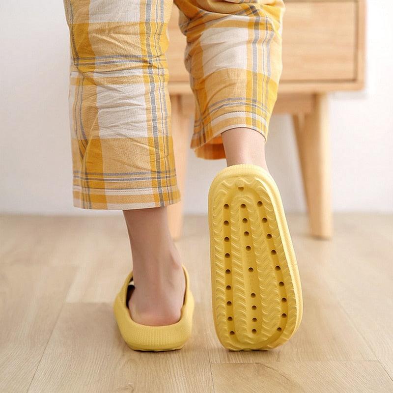 Women Thick Platform Slippers Summer Fashion EVA Soft Sole Beach Slide Sandals Open Toe Soft Home Shoes Non-Slip Soft Shower Spa Bath Pool Gym House Sandals For Indoor And Outdoor Stevvex