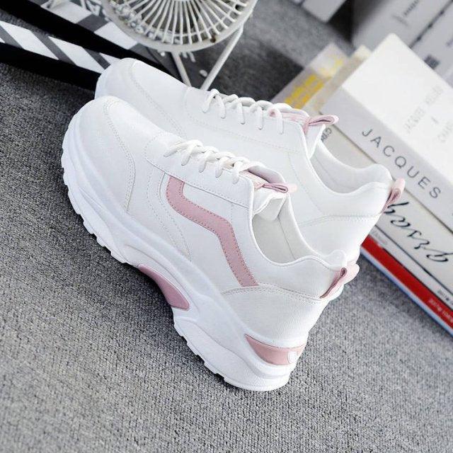 Women White Leather Sneakers Fashion Casual Woman Comfortable Breathable White Flats Platform Sneakers Low Top Sneaker Lace-up Classic Girls Comfortable Sneakers Stevvex