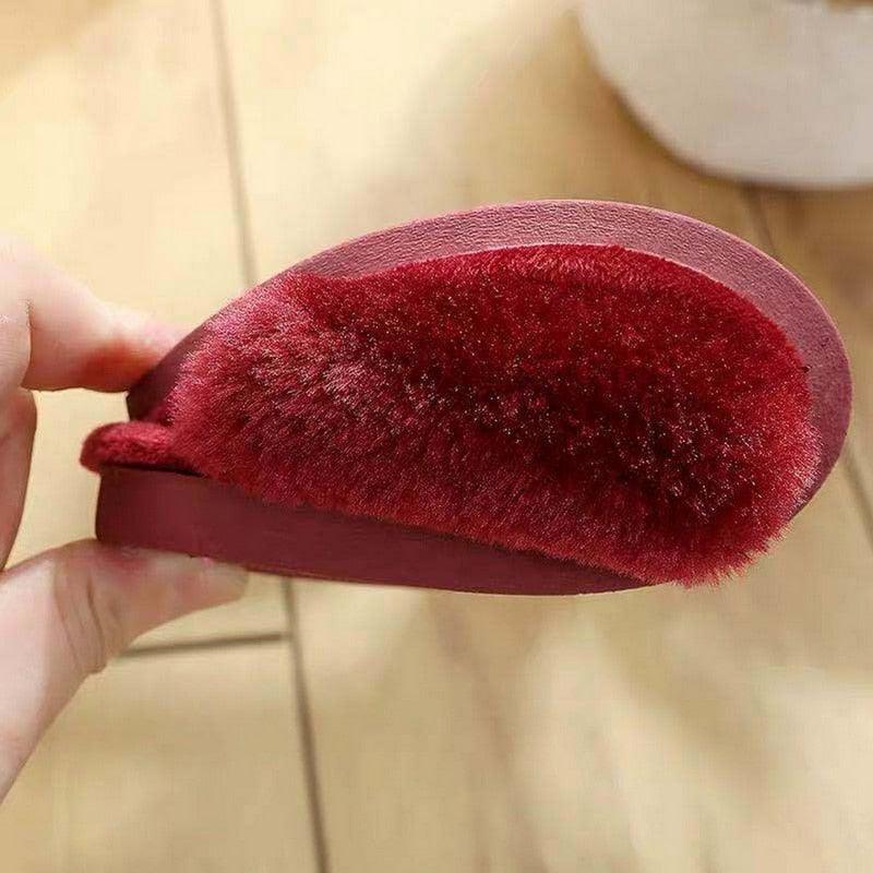 Women Winter Heart Shoes Woman Slides Plush Home Slippers Indoor House Shoes Winter Warm Fur Slippers With Embroidered Heart Details Soft And Warm House Slippers With Cushioned Insole Stevvex