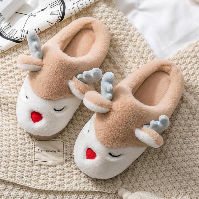 Women Winter Home Slippers Deer Elk Non-slip Soft Warm House Shoes Mens GIrs Indoor Bedroom Couples Floor Footwear Fuzzy House Slippers For Women Durable Furry Bedroom Slipper Lightweight And Non-Slip Stevvex