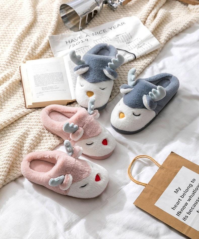 Women Winter Home Slippers Deer Elk Non-slip Soft Warm House Shoes Mens GIrs Indoor Bedroom Couples Floor Footwear Fuzzy House Slippers For Women Durable Furry Bedroom Slipper Lightweight And Non-Slip Stevvex