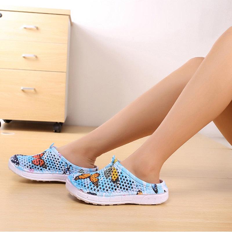 Womens Casual Clogs Breathable Beach Sandals Slippers Summer Slip On Women Flip Flops Home Shoes Breathable Water Shoes Beach Sandals Lightweight Slip-On Clogs Stevvex