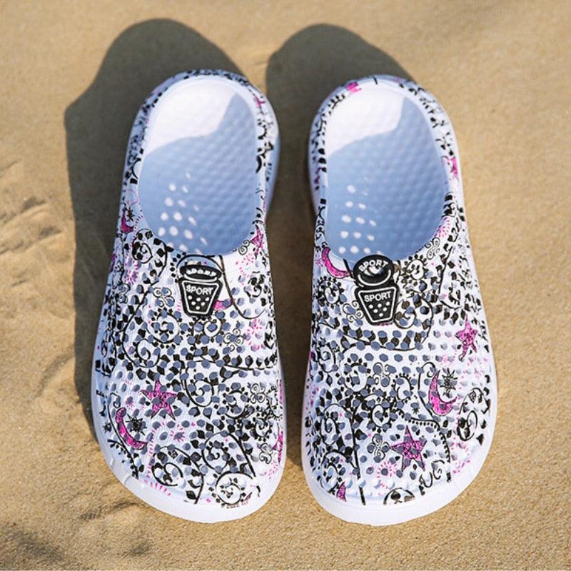 Womens Casual Clogs Breathable Beach Sandals Valentine Slippers Summer Slip On Women Flip Flops Shoes Sandals Quick Drying Slippers Walking Lightweight Rain Beach Summer Pool Water Shoes Stevvex