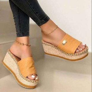 Womens High Heels Sandal Thick Bottom Casual Summer Sandals Woman Platform Casual Flip Flops Summer Beach Sandals Elegant Slippers High Heel Platform Sandals Stevvex