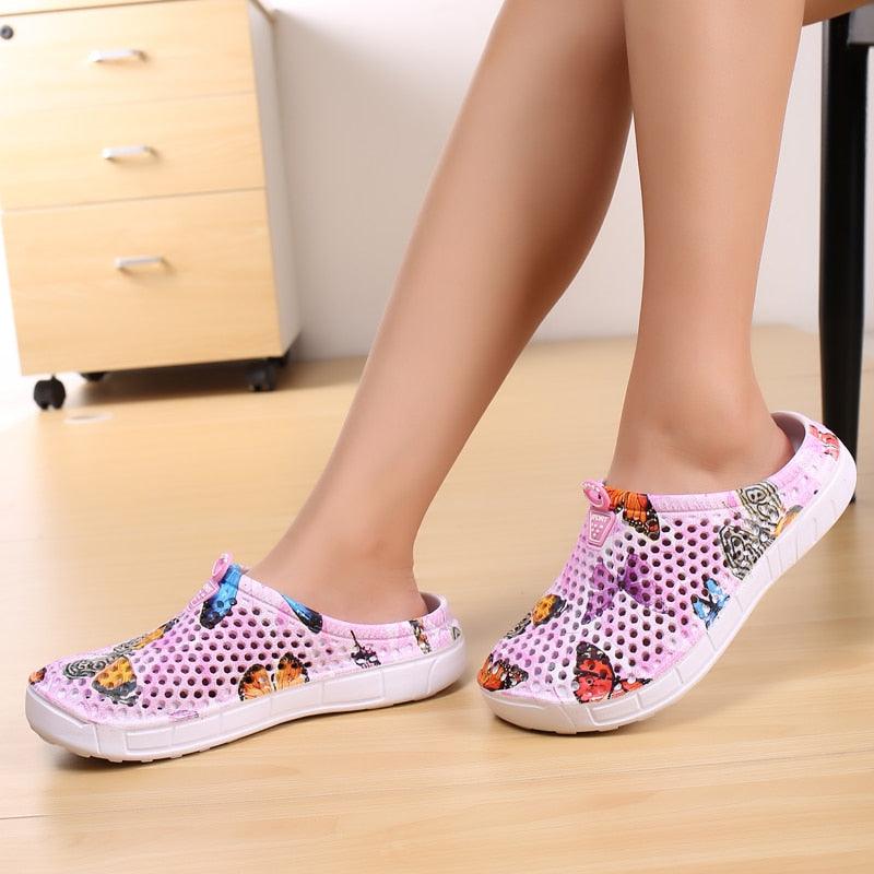 Womens Slip-On Quick Dry Water Clogs Shoes Beach Sandals Lightweight Breathable Bathroom Garden Clogs Shoes Summer Breathable Mesh Sandals Beach Footwear Anti-Slip Slippers Quick Drying Sandals Stevvex