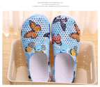 Womens Slip-On Quick Dry Water Clogs Shoes Beach Sandals Lightweight Breathable Bathroom Garden Clogs Shoes Summer Breathable Mesh Sandals Beach Footwear Anti-Slip Slippers Quick Drying Sandals Stevvex