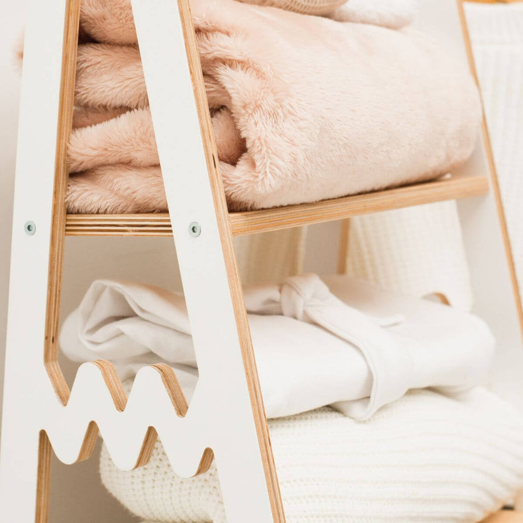 Wooden children's clothing rack - SJB-DIAMOND ELITES